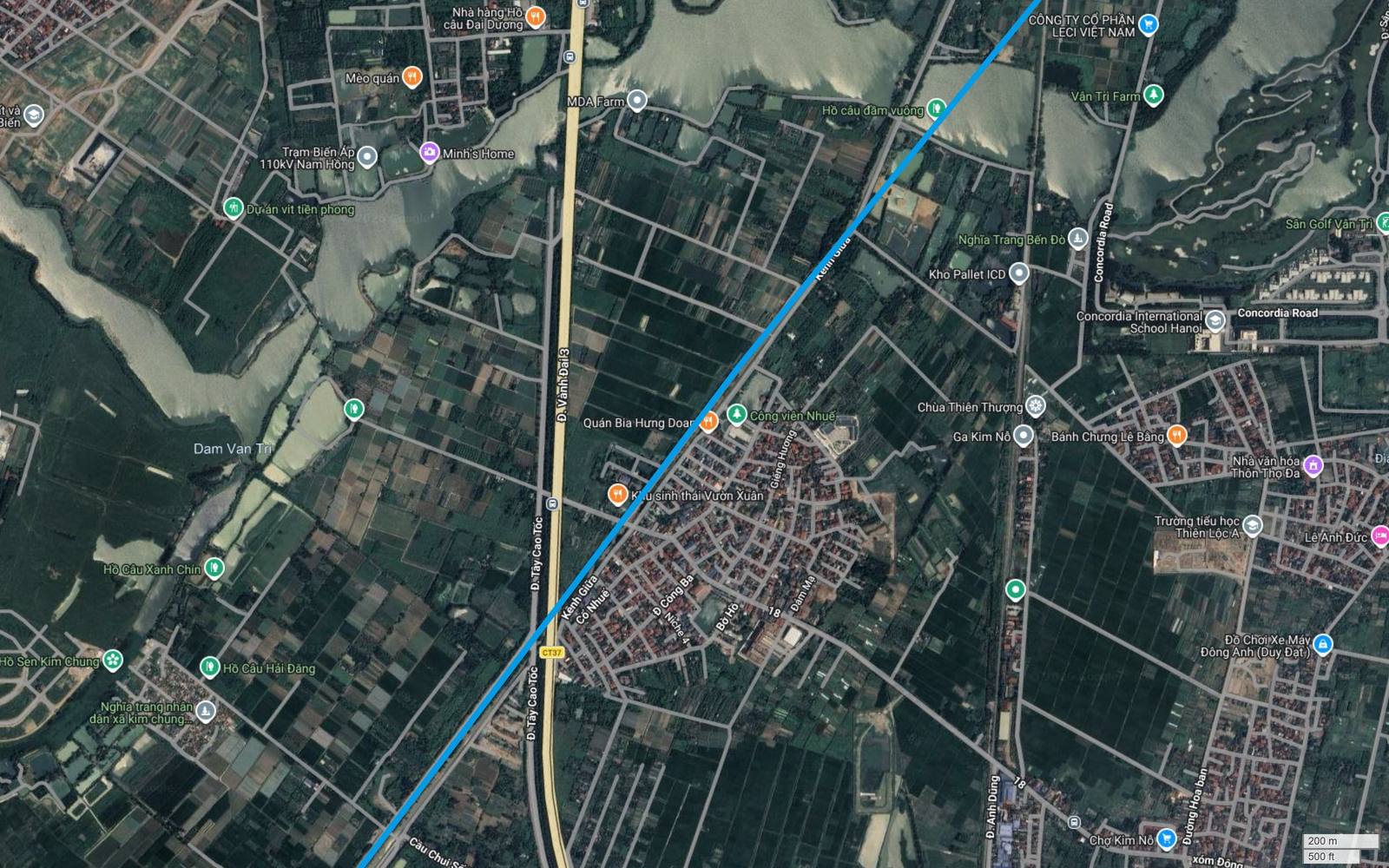 Địa bàn Kim Nỗ, tuyến metro số 15 Hà Nội cắt đường Vành Đai 3 và cao tốc Tây Cao Tốc CT37, cách Ga Kim Nỗ của đường sắt quốc gia khoảng bảy trăm mét
