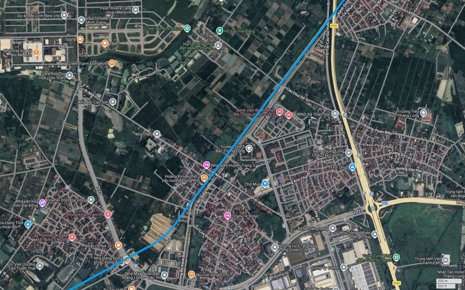 Tuyến metro số 15 Hà Nội qua địa bàn Kim Chung, đi sát Bệnh viện Bệnh Nhiệt đới Trung ương cơ sở 2 và Trường THPT Bắc Thăng Long, cách Khu công nghiệp Thăng Long khoảng một cây số